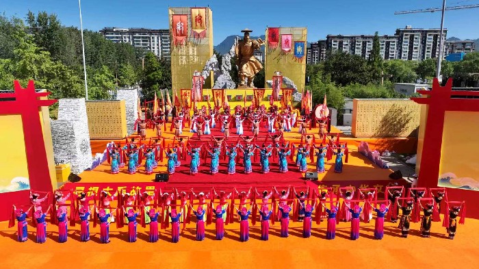 八届祭祀.jpg